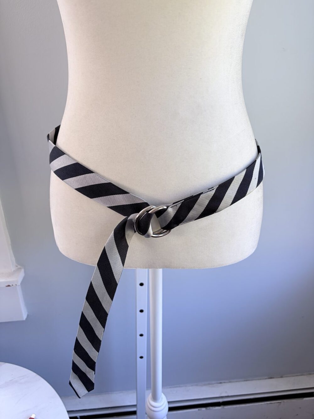 J. Crew 100% Silk Black Cream Bold Stripe D-Ring Belt Size M/L